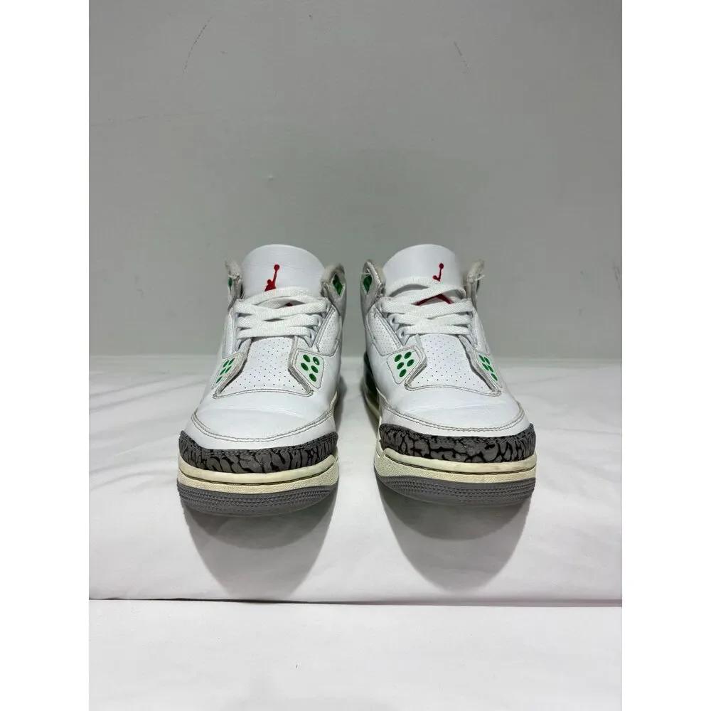 Air Jordan 3 Pine Green Sneakers  Size 8